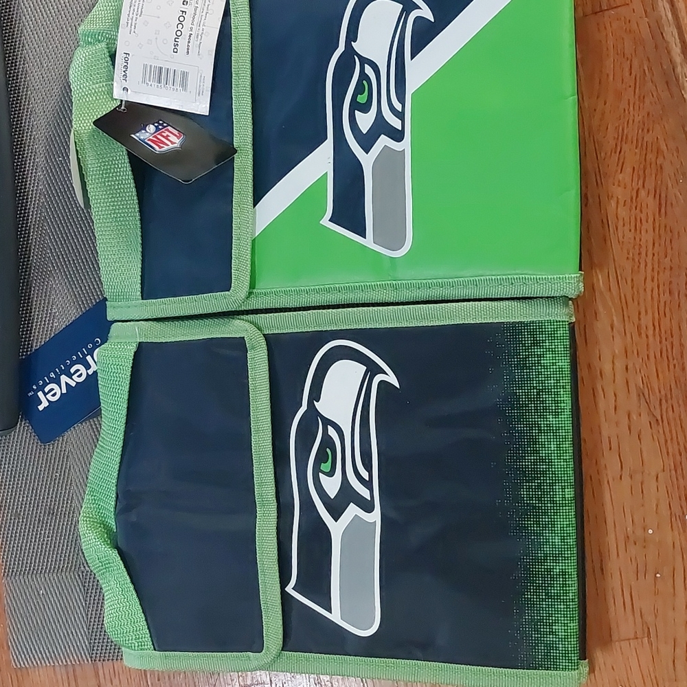 Seahawks insulated bag set of two